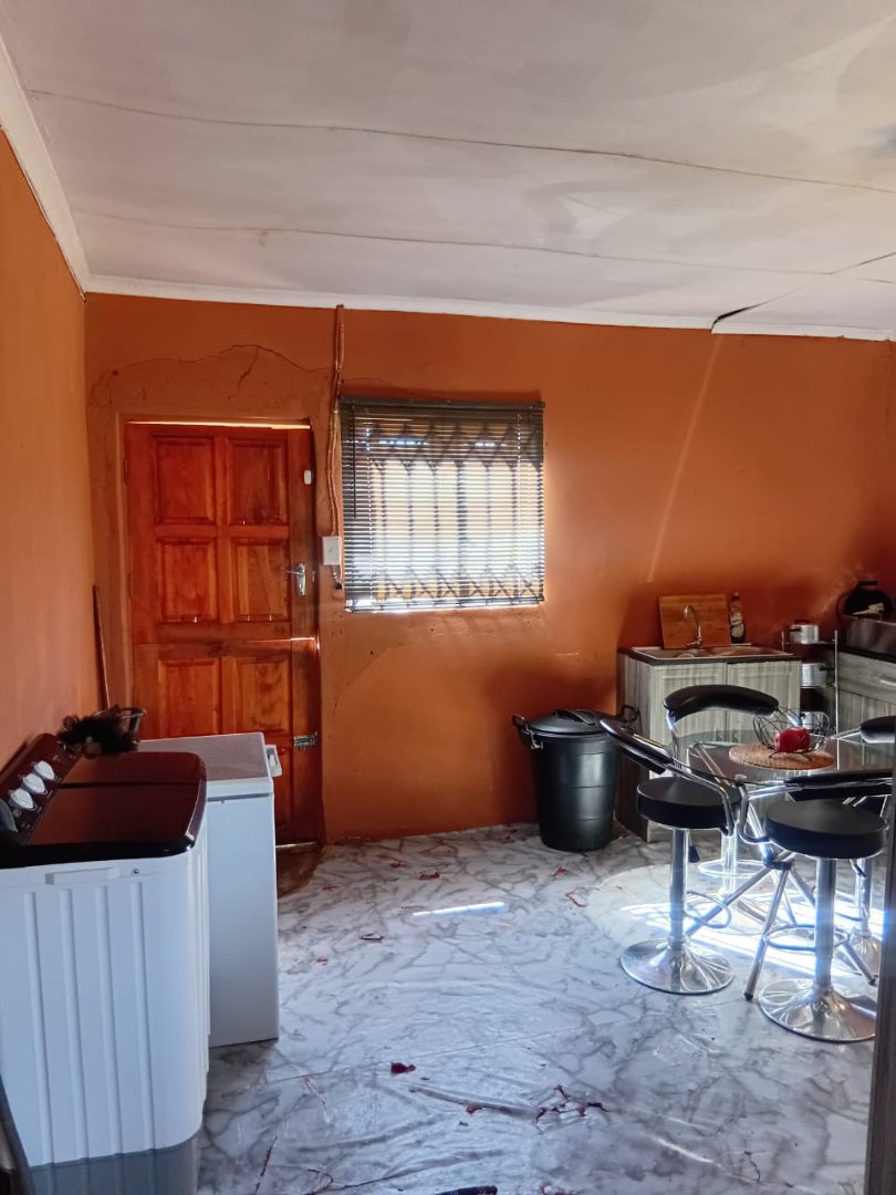 2 Bedroom Property for Sale in Phuthaditjhaba Free State